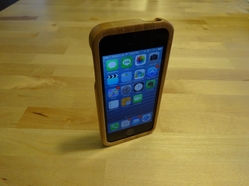 iPhone5用木製ケース